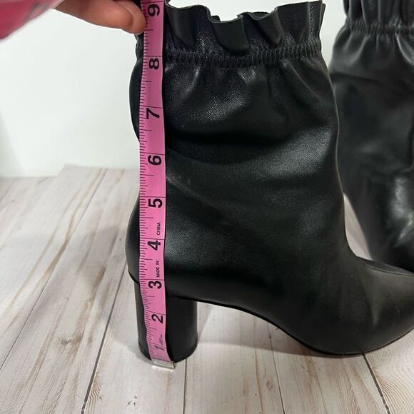 Nanette Lepore Black Leather Ankle Boots Round Block Heel Ruffle Top - Picture 6 of 8
